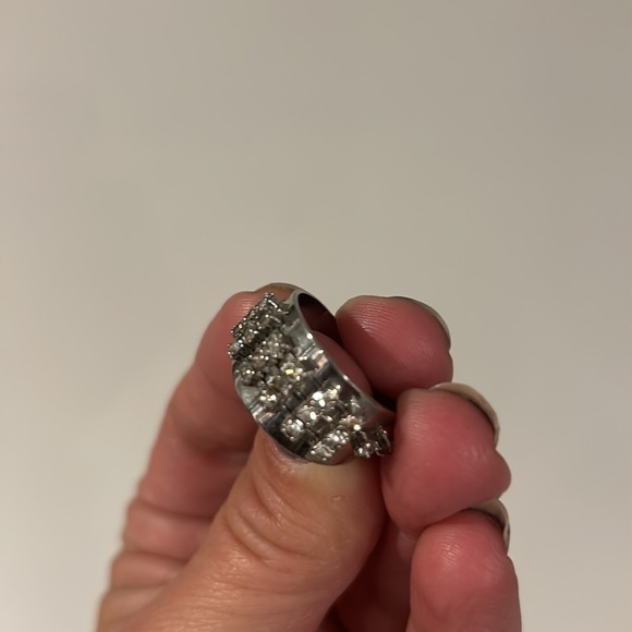 Adjustable Stainless Steal Crystal Statement Bling Ring - Picture 7 of 11